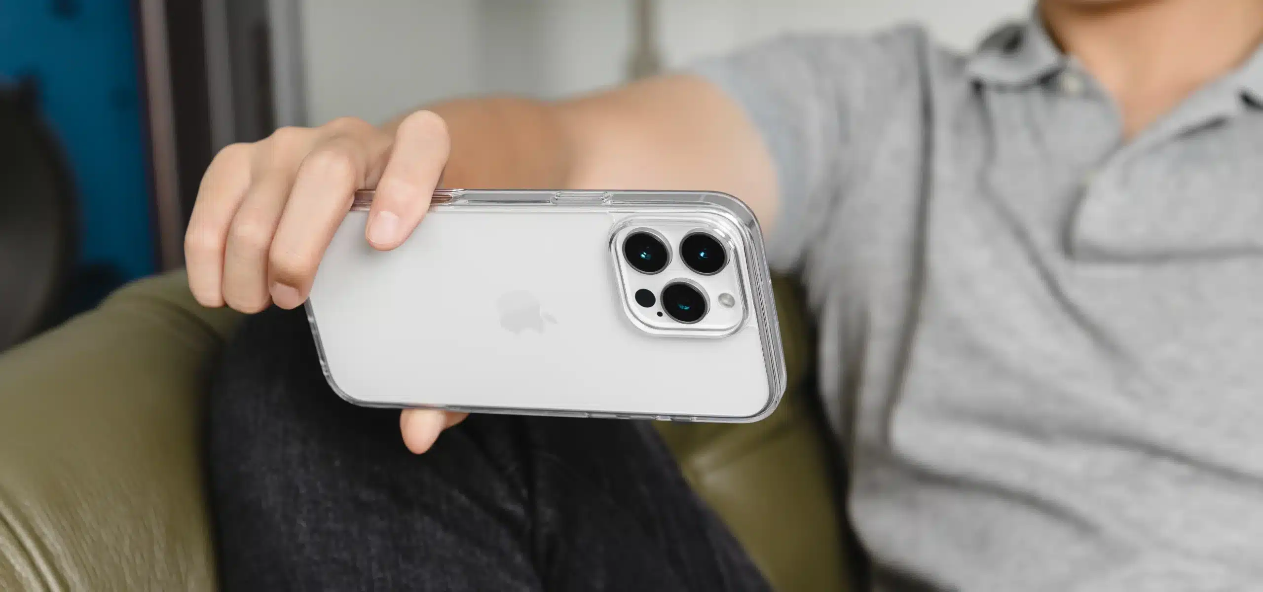 SwitchEasy Crush M MagSafe | Apple iPhone 16 Pro Max Case - Image 4