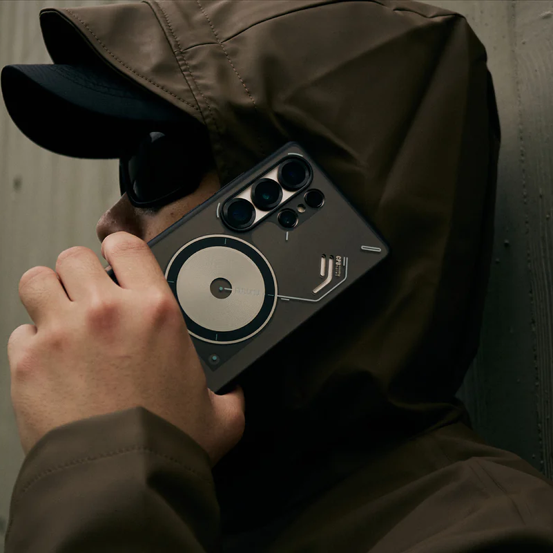 AULUMU Frosted Case for Samsung Galaxy S25 Ultra (Cooling Tech, Color Changing Sensor, Glow in The Dark) - Image 9