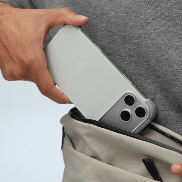 MOFT Frame Case MOVAS For Apple iPhone 17 Pro (Misty Cove x Cement) - Image 5